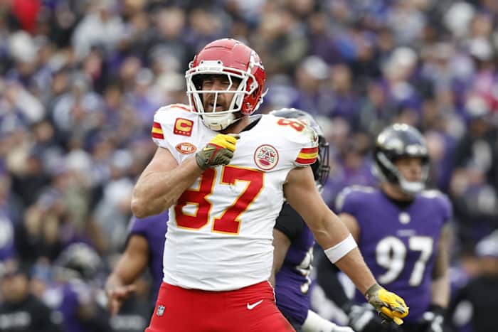 Chiefs tight end Travis Kelce had a huge day in the AFC championship, catching 11 passes for 116 yards and a touchdown.